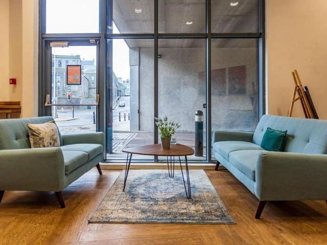 Room for rent in City Centre, Ballindoch