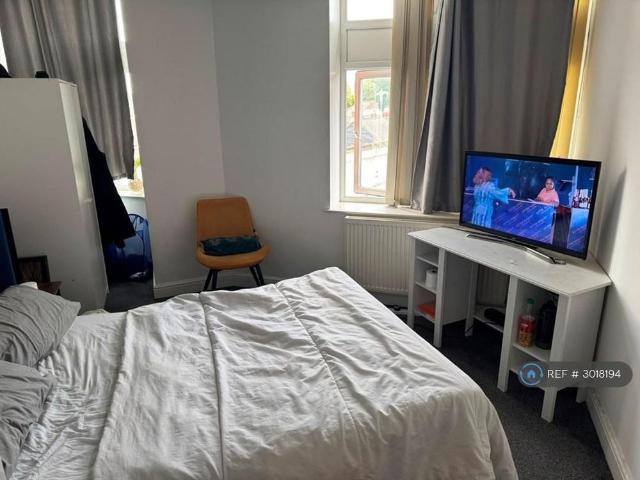 Room for rent in Upper Hartshay, Kedleston