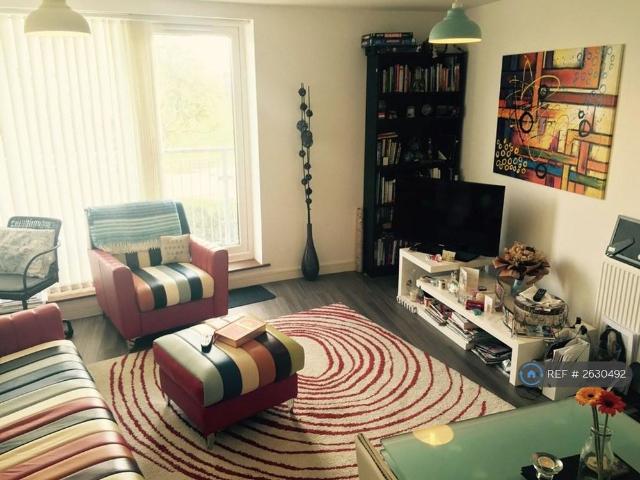 Room for rent in London Borough of Croydon, Waddon