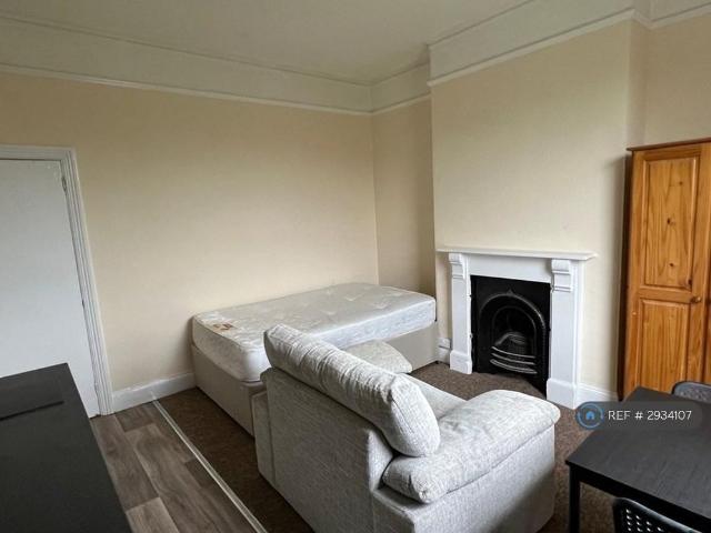 Room for rent in Dulcote, Bath And North East Somerset