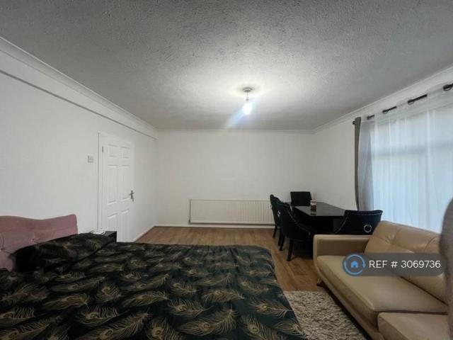 Room for rent in Maidstone, Kent