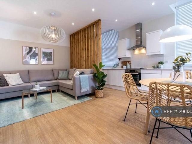 Room for rent in Farleys, Hucknall