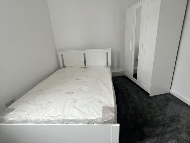 Room for rent in Devonshire, South Yorkshire
