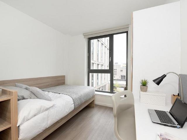 Room for rent in Merchant City, Scotland