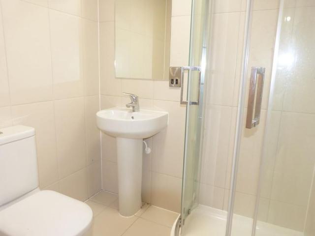 Room for rent in Oxleaze, Gloucester