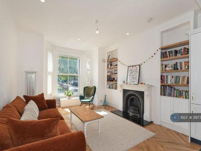 Room for rent in West Norwood, Greater London