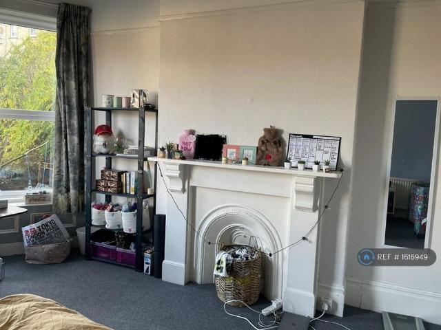 Room for rent in Tyndall's Park, Bristol