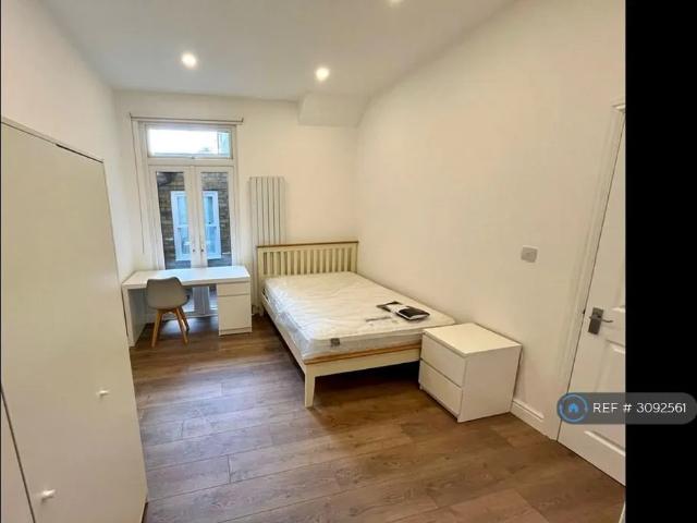 Room for rent in London Borough of Wandsworth, Greater London