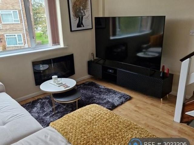 Room for rent in London Borough of Hounslow, Greater London
