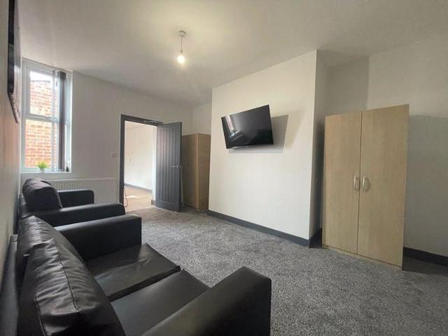 Room for rent in Bensham, Tyne And Wear