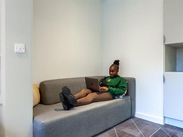 Room for rent in West Midlands