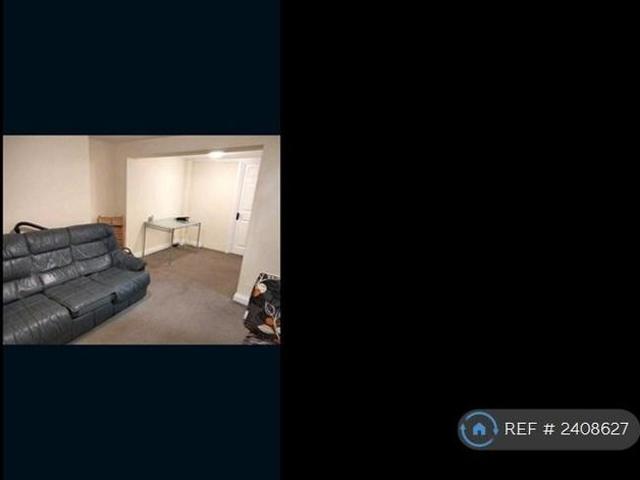 Room for rent in Westborough, Surrey