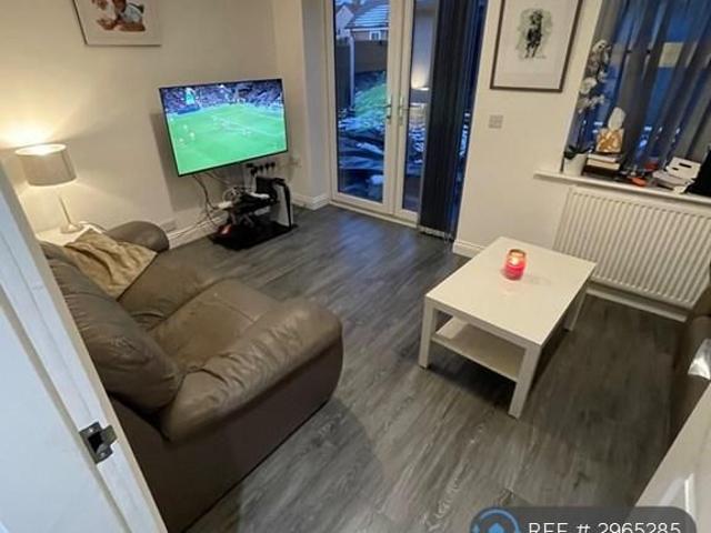 Room for rent in Goldthorn Hill, Penn