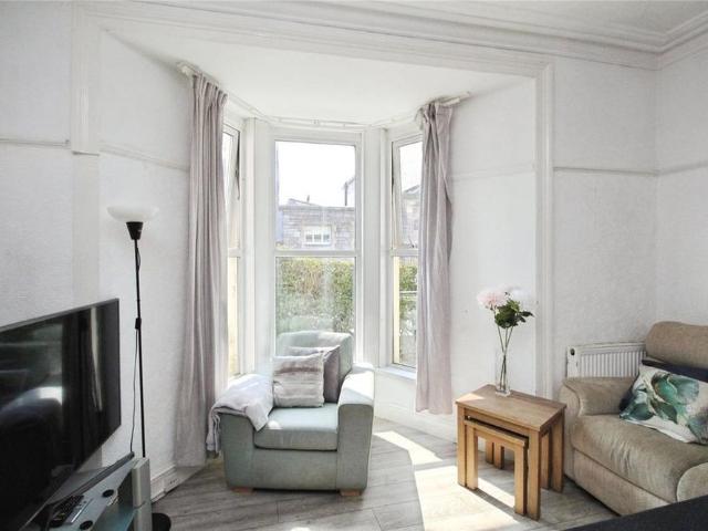 Room for rent in Pennycomequick, Plymouth