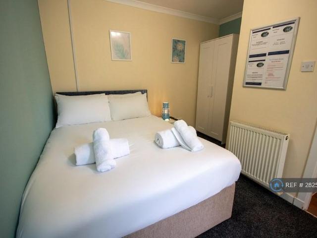 Room for rent in Irvine, Scotland
