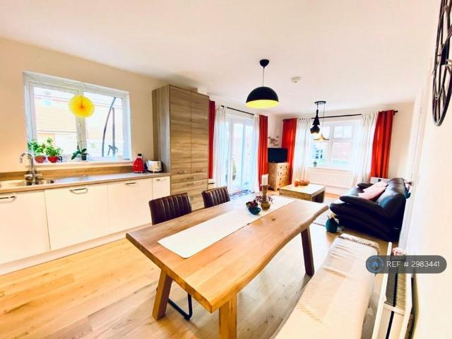 Room for rent in Chaul End, Caddington
