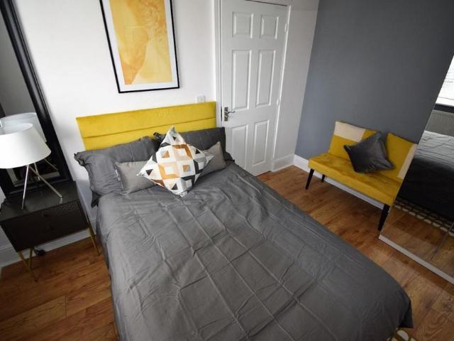 Room for rent in Shelton Lock, East Midlands