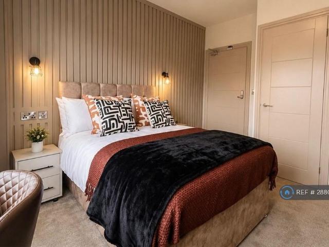 Room for rent in Potters Corner, East Midlands