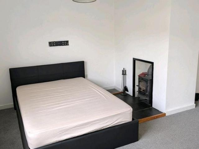 Room for rent in Alderminster, Warwickshire