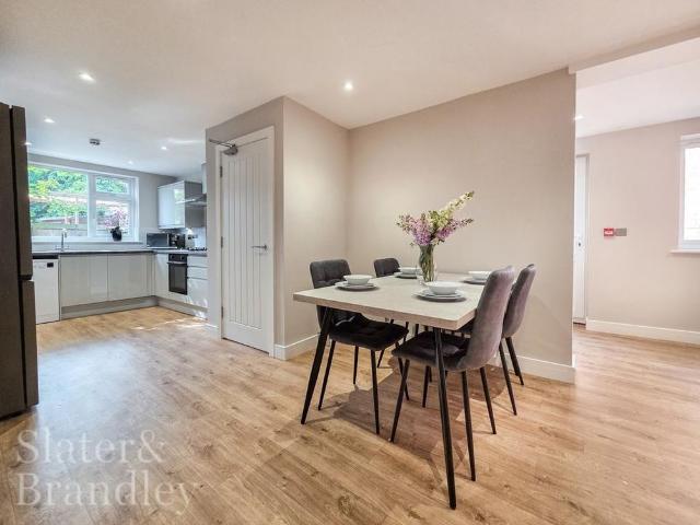 Room for rent in Abbey Park, Barton In Fabis