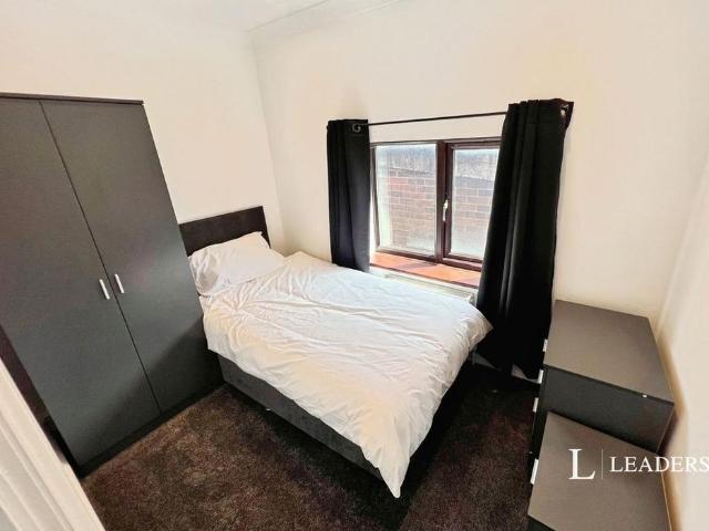 Room for rent in Crowland, Gosberton Clough