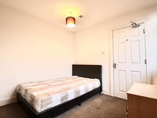 Room for rent in Northampton, Isle Of Man