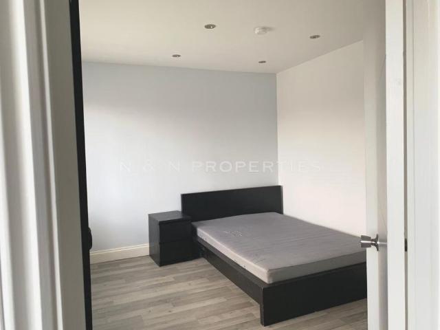 Room for rent in Barkingside, Greater London