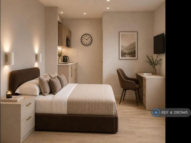 Room for rent in Roby Mill, Lancashire