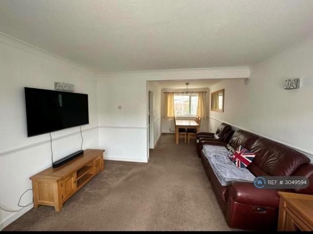 Room for rent in Badgers, Buckingham