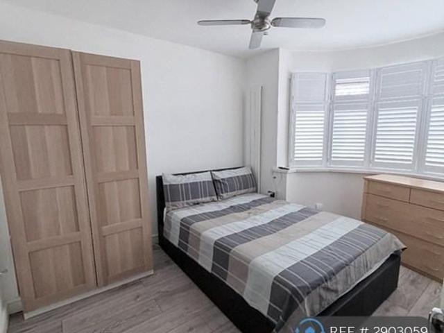 Room for rent in Greater London