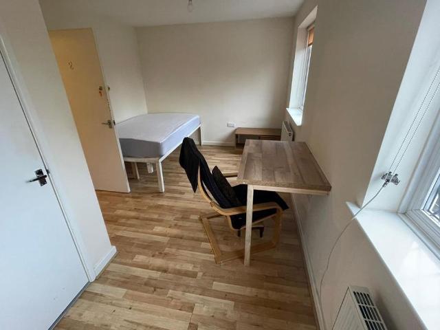 Room for rent in Moor End Green, Gravelly Hill