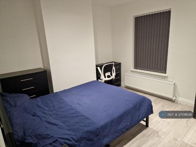 Room for rent in Stoke, Stoke-on-Trent