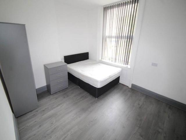 Room for rent in Great Horton, West Yorkshire