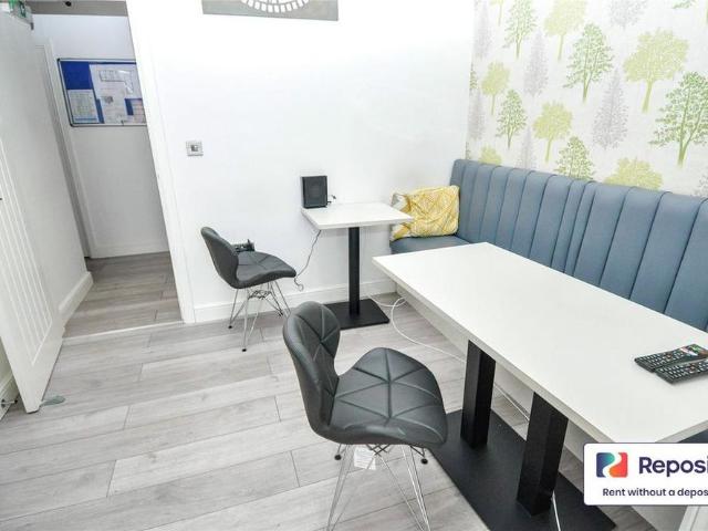 Room for rent in Hazel Grove, Greater Manchester