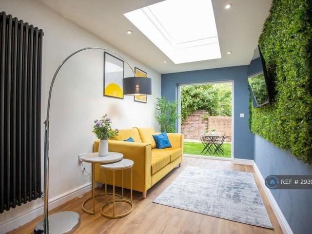 Room for rent in Fratton, City Of Portsmouth