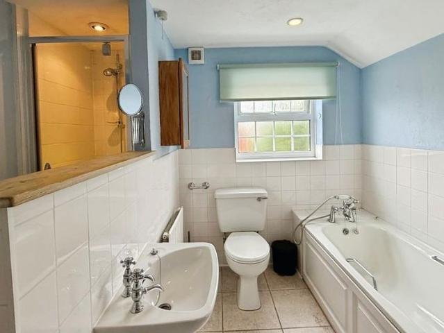 Room for rent in Westbury, Wiltshire