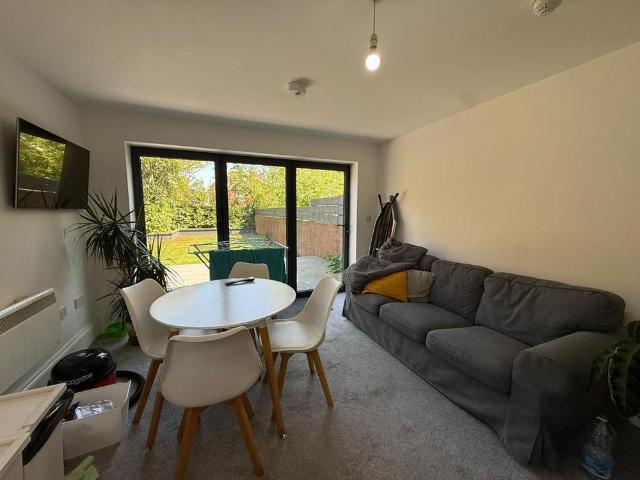 Room for rent in Hill, City Of Southampton