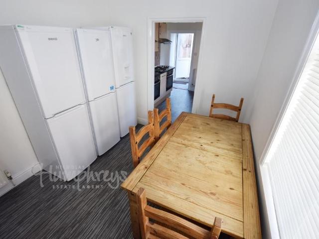 Room for rent in Northampton, Northamptonshire