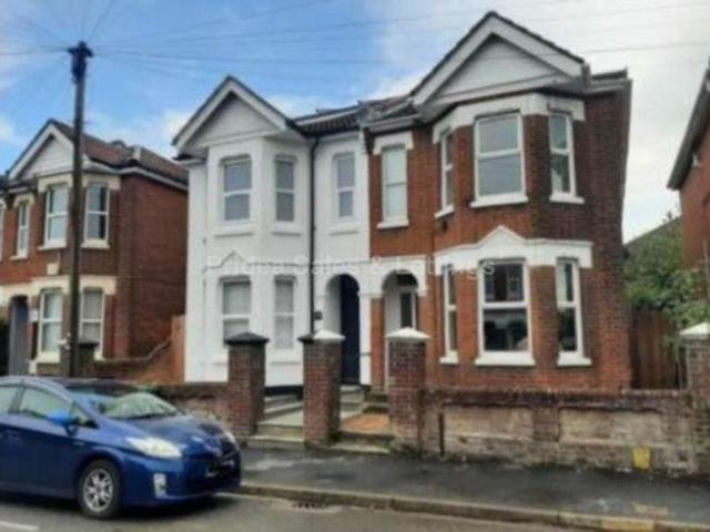 Room for rent in The Polygon, City Of Southampton