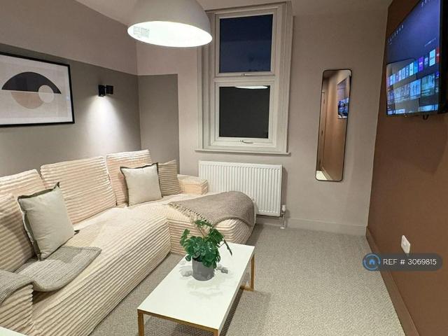 Room for rent in Buckland, Portsmouth