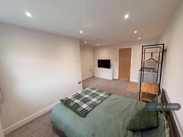 Room for rent in Rushock, Worcestershire