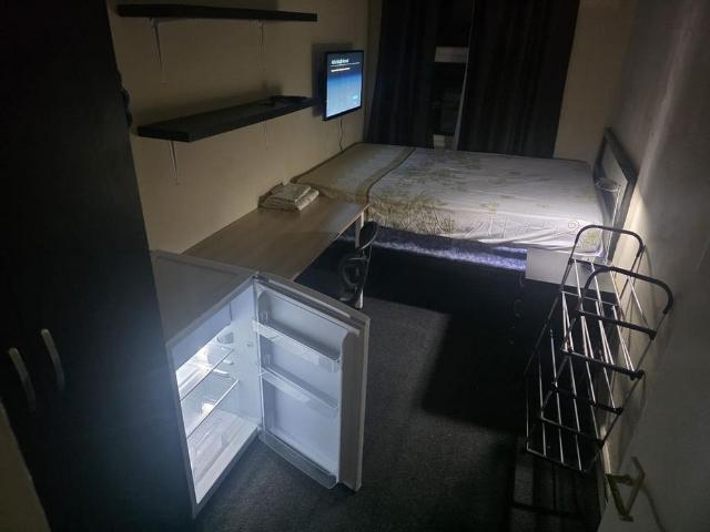 Room for rent in Bishopsgate Green, Coventry