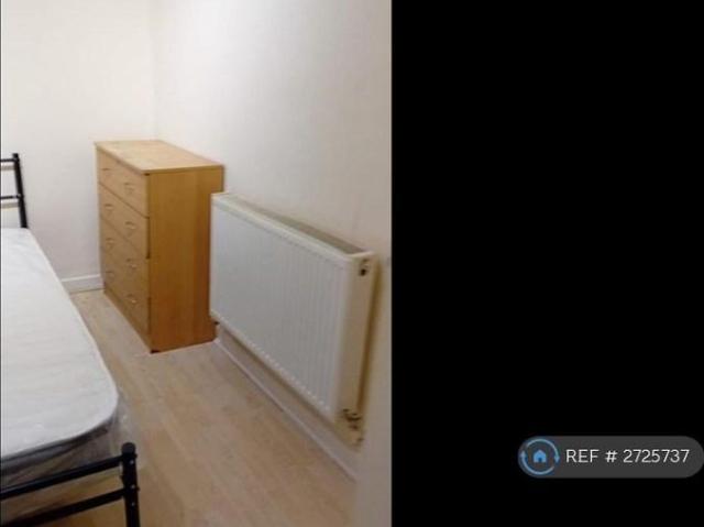 Room for rent in Farley Hill, Spring Park