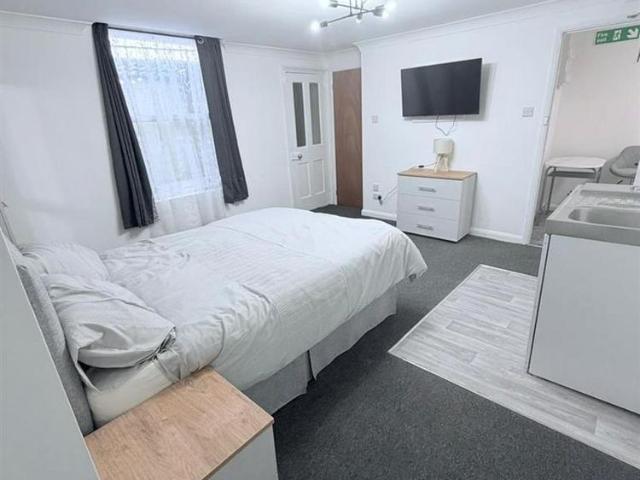 Room for rent in Sheerness, Oad Street