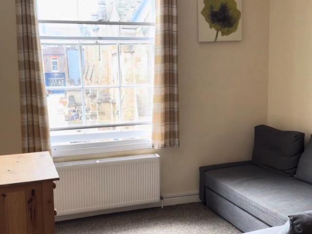 Room for rent in Wales