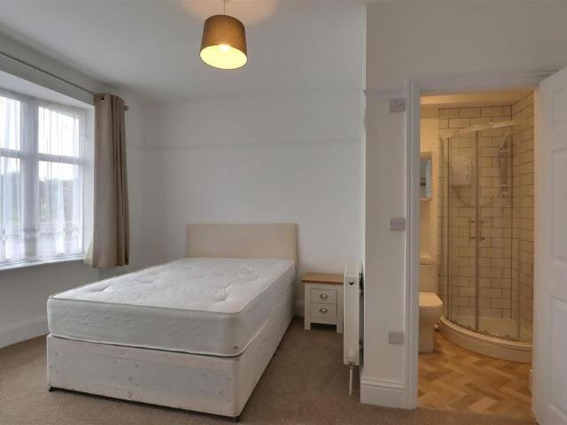 Room for rent in Fishersgate, West Sussex