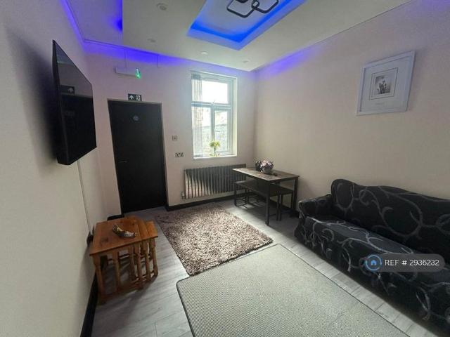 Room for rent in Burslem, Stoke-on-Trent