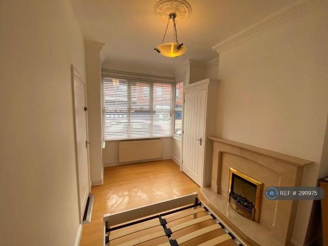 Room for rent in Moulsham, Chelmsford