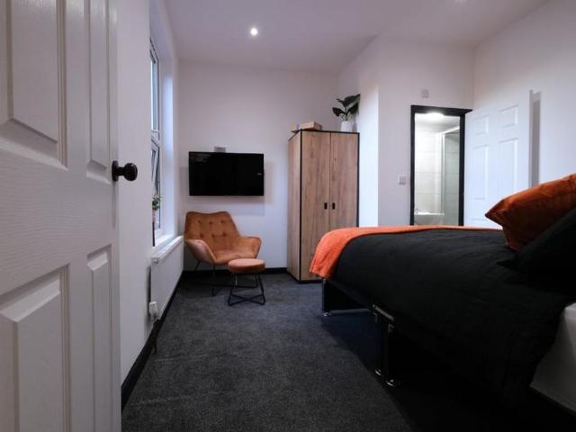 Room for rent in Daimler Green, Coventry