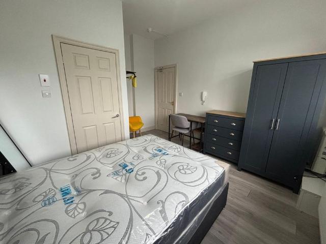 Room for rent in Pendock, Greater Manchester